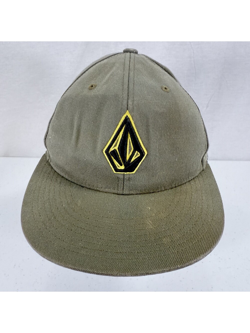 Vintage Volcom Stone 210 Fitted Flexfit Hat Size 6 7/8 - 7 1/4 Y2K Skater Cap